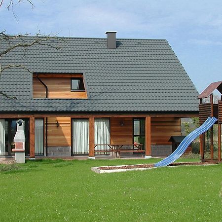 Lindbergh Villa Дюрби Екстериор снимка