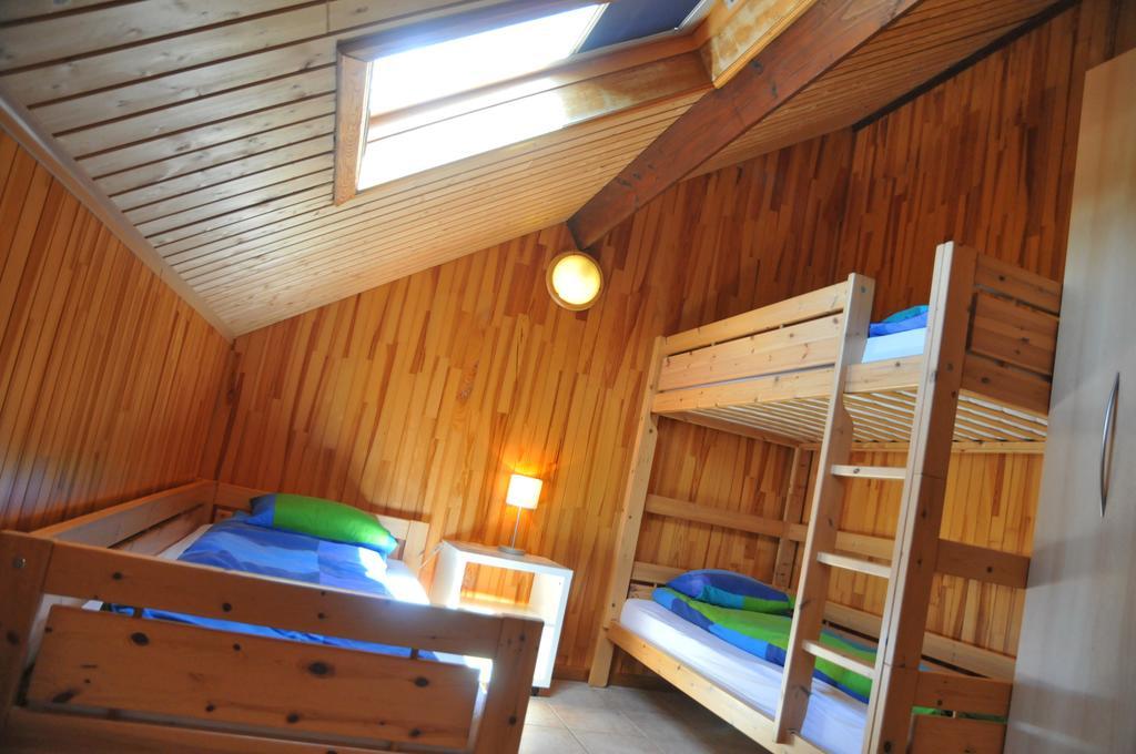 Lindbergh Villa Дюрби Екстериор снимка